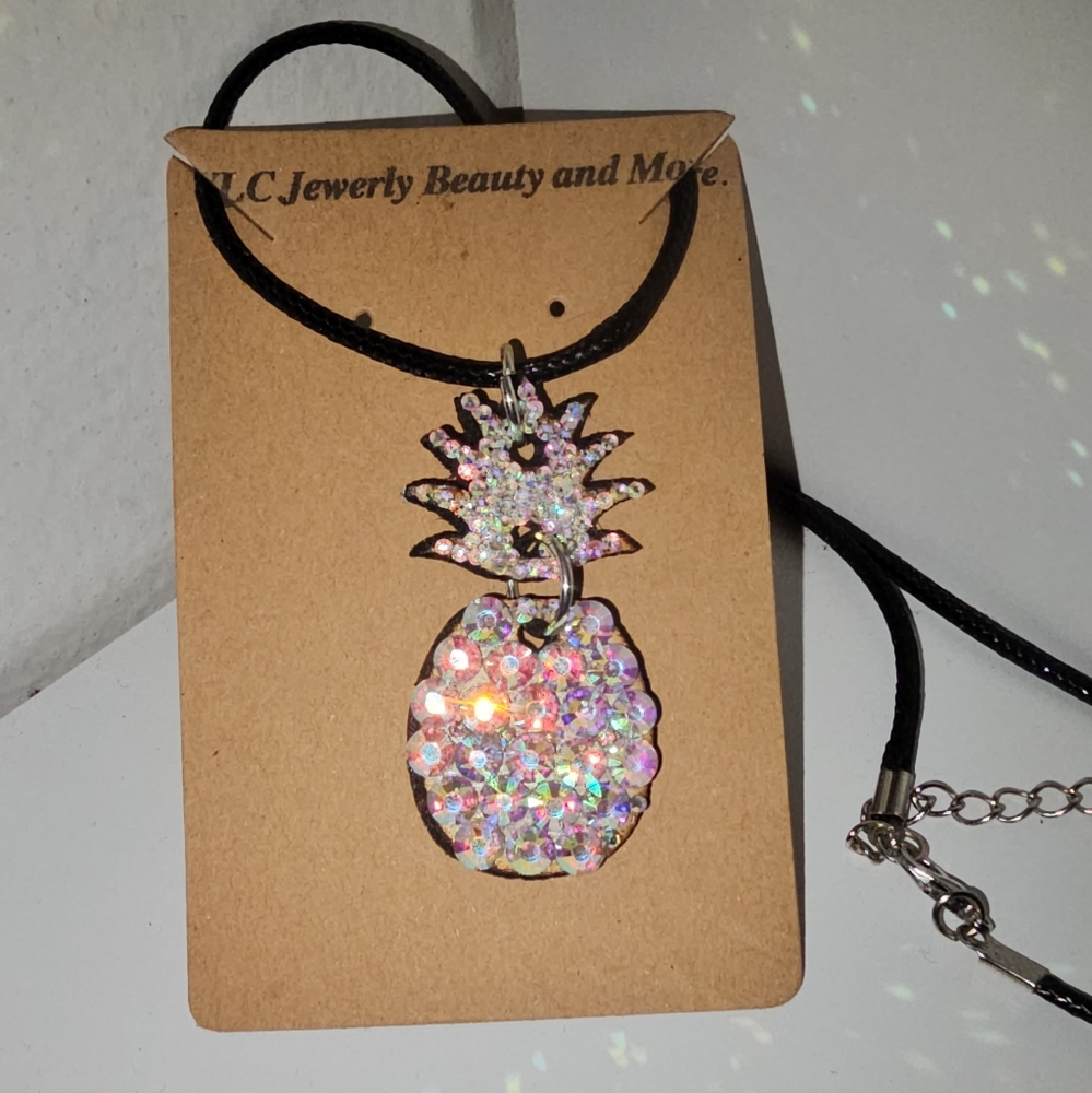 Jewelry Pineapple Pendant Necklace